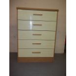 A MODERN FIVE DRAWER BEDROOM CHEST¦Condition Report:ONE SCRATCH ON TOP, NOT SERIOUS¦