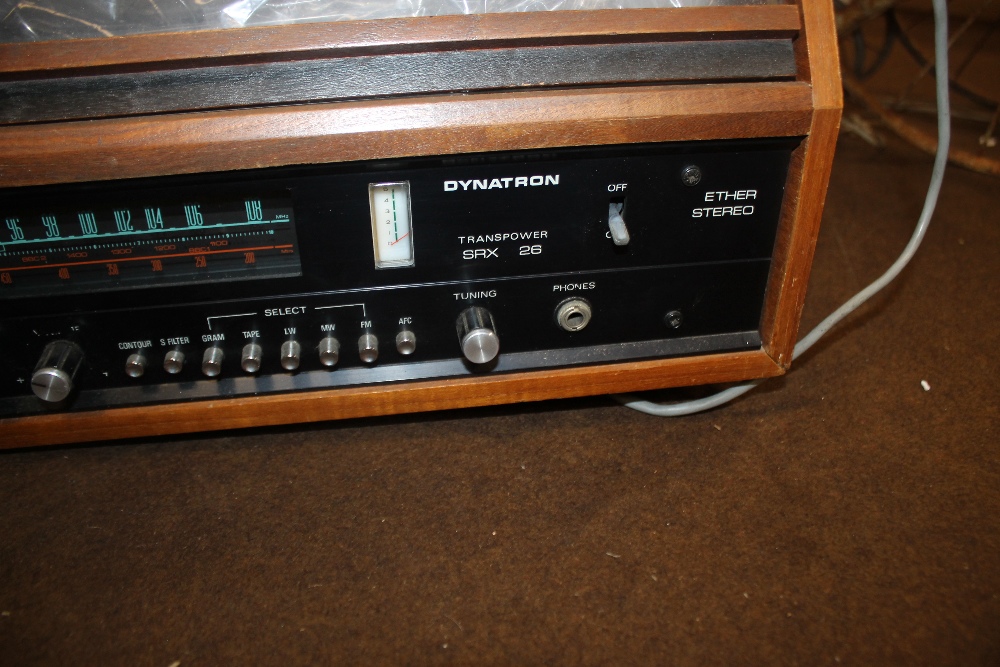 A VINTAGE UNITRA K101 RADIO TOGETHER WITH A DYNATRON - Image 2 of 3