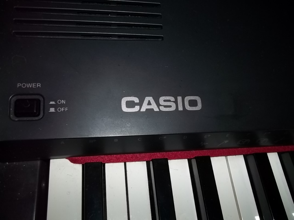 A CELVIANO R60 ELECTRIC PIANO - Image 3 of 3