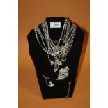 A COLLECTION OF VINTAGE DIAMANTE NECKLACES, BROOCH ETC