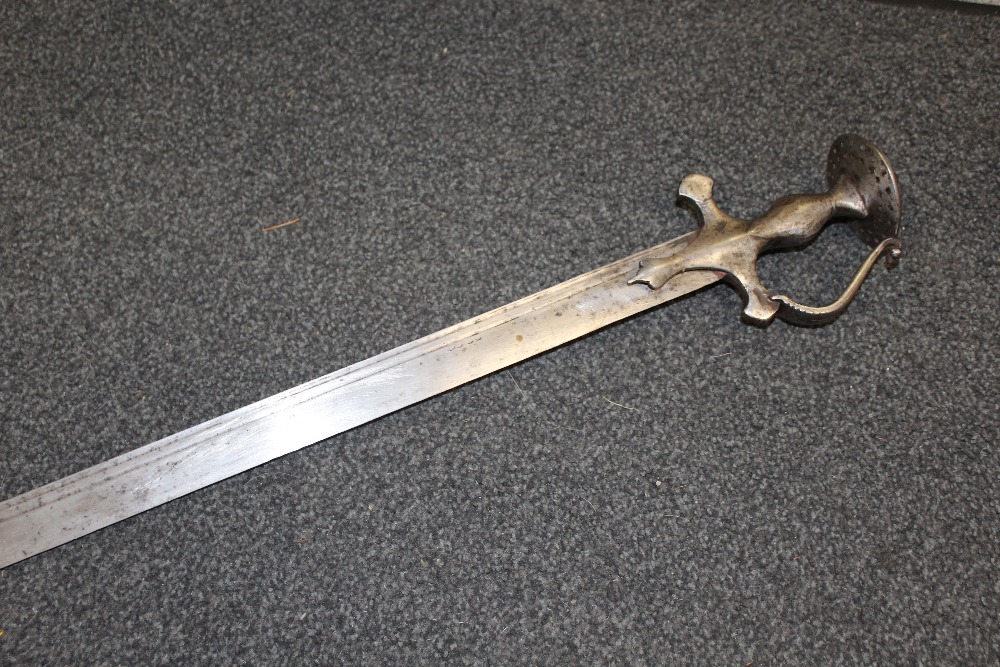 AN EASTERN STYLE SWORD