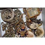 A SMALL BOX OF COLLECTABLES TO INC A ART NOUVEAU MINIATURE PICTURE FRAME, WATCH CHAINS, KEYS ETC