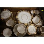 A TRAY OF VINTAGE GILDED COPELAND CHINA TO INCLUDE CUPS AND SAUCERS, DINING PLATES ETC. MARKED 9211
