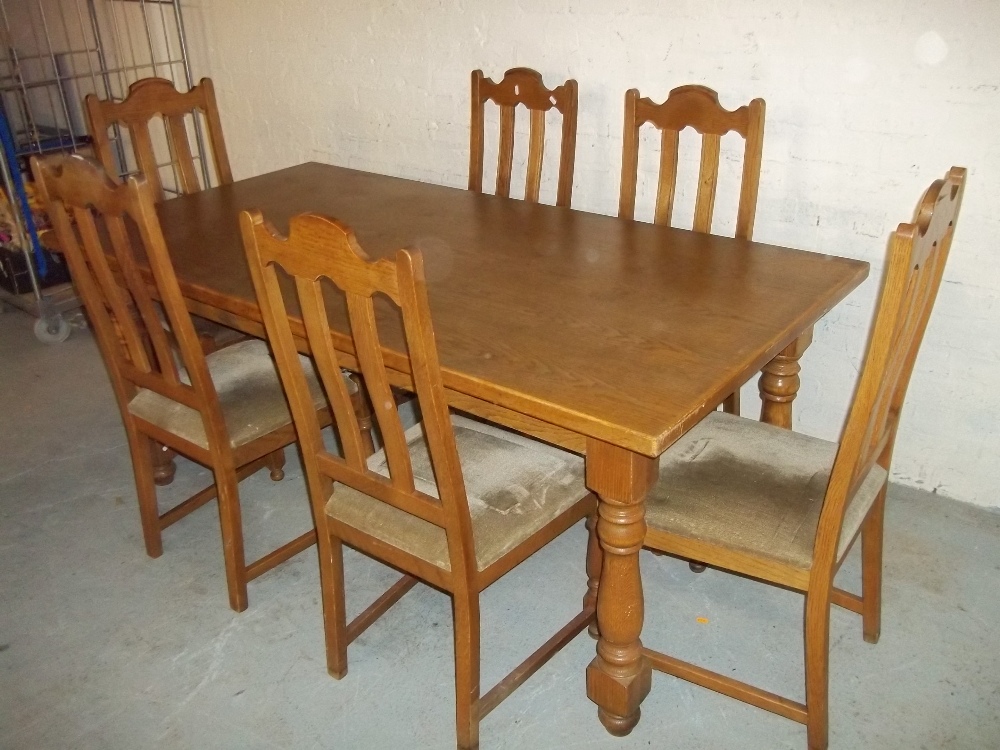 AN OAK DINING SET WITH SIX CHAIRS - Image 4 of 4