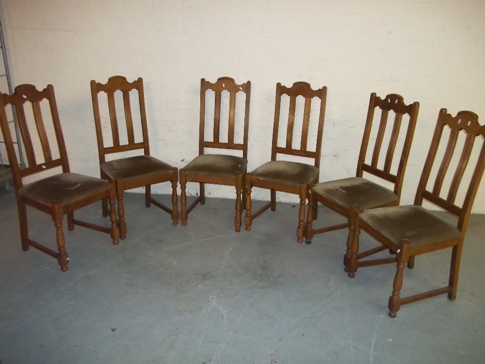 AN OAK DINING SET WITH SIX CHAIRS - Image 3 of 4