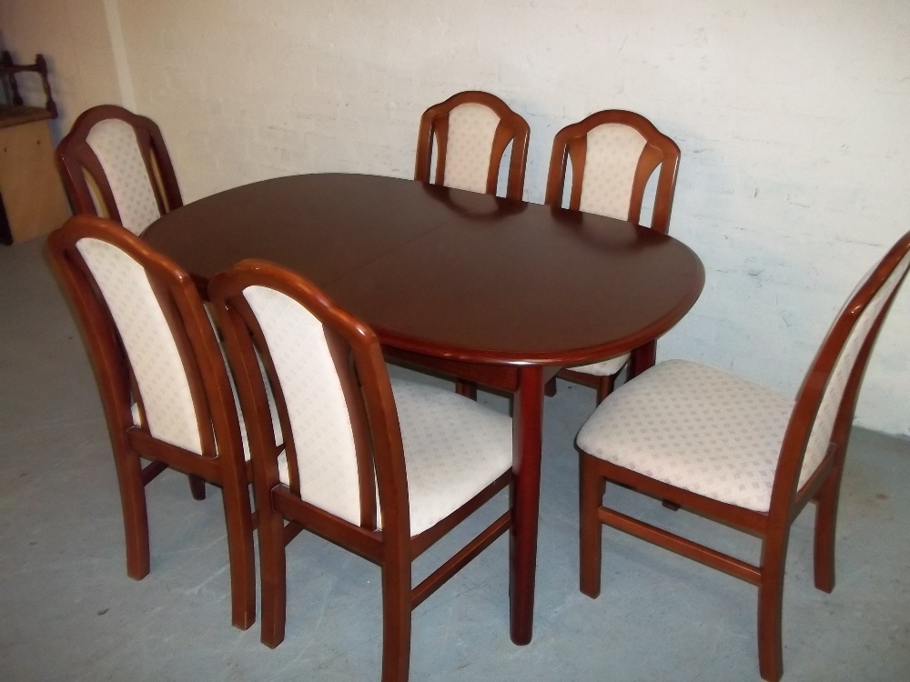 A MODERN EXTENDING DINING SET WITH SIX CHAIRS - Image 2 of 2