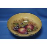 AN AYNSLEY ORCHARD GOLD BOWL MARKED D. JONES, D 26 CM