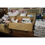 A QUANTITY OF NEW ITEMS TO INCLUDE NURSING PADS, WONDER WASH LAUNDRY WASHING BALLS, PHONE CASES