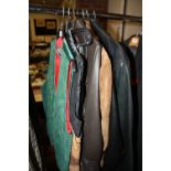 THREE VINTAGE RETRO LEATHER COATS TOGETHER WITH A SUEDE EXAMPLE AND A SMALL SELECTION OF VINTAGE