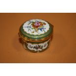 A HALCYON DAYS SEVRES STYLE ENAMEL BOX