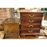 A MODERN MAHOGANY SMALL FOUR DRAWER CHEST W-37 CM AND A SEWING BOX (2)