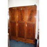 AN ANTIQUE MAHOGANY TRIPLE WARDROBE H-207 CM W-154 CM