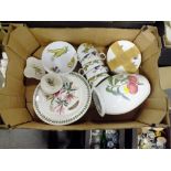 A TRAY OF PORTMEIRION CERAMICS AND ROYAL WORCESTER EVESHAM CHINA