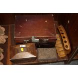 A COLLECTION OF TREEN TO INCLUDE A JEWELLERY BOX, TEA CADDY A/F AND A PIPE RACK TOGETHER WITH A