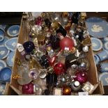 A TRAY OF MOSTLY MODERN PERFUME BOTTLES