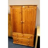 A MODERN HONEY PINE COMBI - WARDROBE H 152 CM, W 86 CM