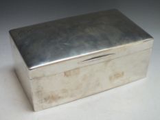 A LARGE HALLMARKED SILVER TABLE BOX - LONDON 1911, the hinged lid opening to reveal sectional
