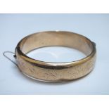 A HALLMARKED 9 CT GOLD BANGLE, approx weight 26.9g, Dia 6.5 cm