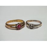 AN 18CT GOLD RING WITH CLAW SET SINGLE GEMSTONE, hallmarks rubbed, ring size N, approx 3g,