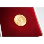 A QUEEN ELIZABETH 1968 GOLD SOVEREIGN