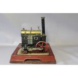 A BING TINPLATE LIVE STEAM MODEL STATIONARY ENGINE, W 30 cm