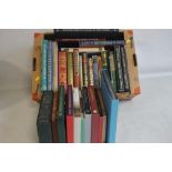 FOLIO SOCIETY - A QUANTITY OF BOOKS ON HISTORY, TRAVEL AND ART, majority in slip cases (30)