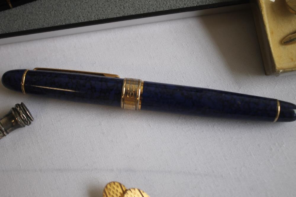 A WINGS FOUNTAIN PEN IN "CHINA SOUTHERNES" PRESENTATION BOX, together with a Seiko Pen, an - Image 6 of 7