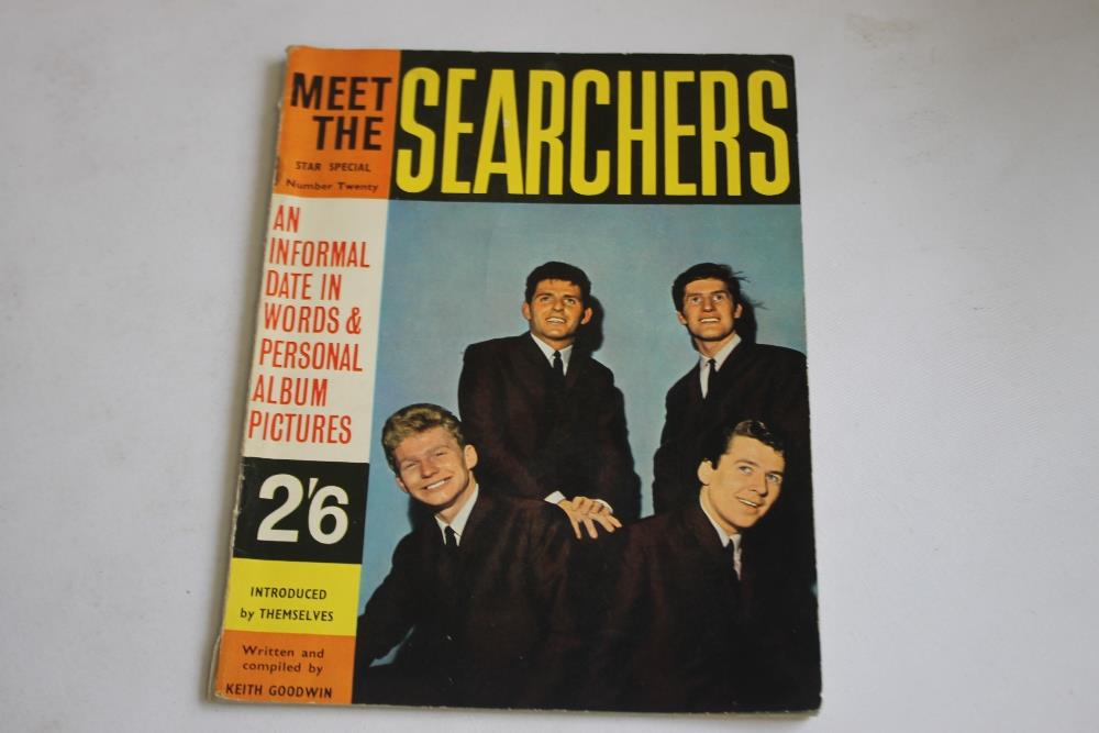 1960S POP INTEREST "MEET THE SEARCHERS STAR SPECIAL", THE BEATLES STAR SPECIAL "SHOWTIME AUGUST - Image 5 of 5