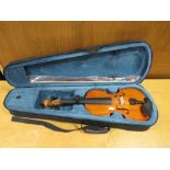 A MODERN CASED FORENZA VIOLIN IN CARRY CASE `