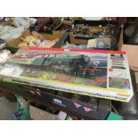 A BOXED HORNBY FLYING SCOTSMAN ELECTRIC TRAIN SET (CONTENTS NOT CHECKED)