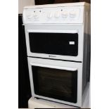A HOTPOINT OVEN