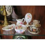 A COLLECTION OF ROYAL CROWN DERBY CERAMICS TO INCLUDE A GOLD AVES PATTERN CUP AND SAUCER,