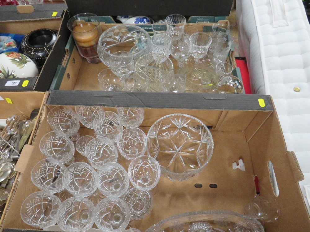 TWO TRAYS OF GLASSWARE TO INCLUDE DRINKING GLASSES, FRUIT BOWLS ETC.