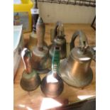 A COLLECTION OF VINTAGE BRASS BELLS TO INCLUDE WALL HANGING EXAMPLES (6)