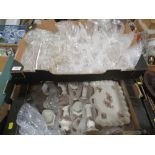 A TRAY OF FLORAL CERAMIC DRESSING TABLE ITEMS, TOGETHER WITH A TRAY OF GLASSWARE (2)