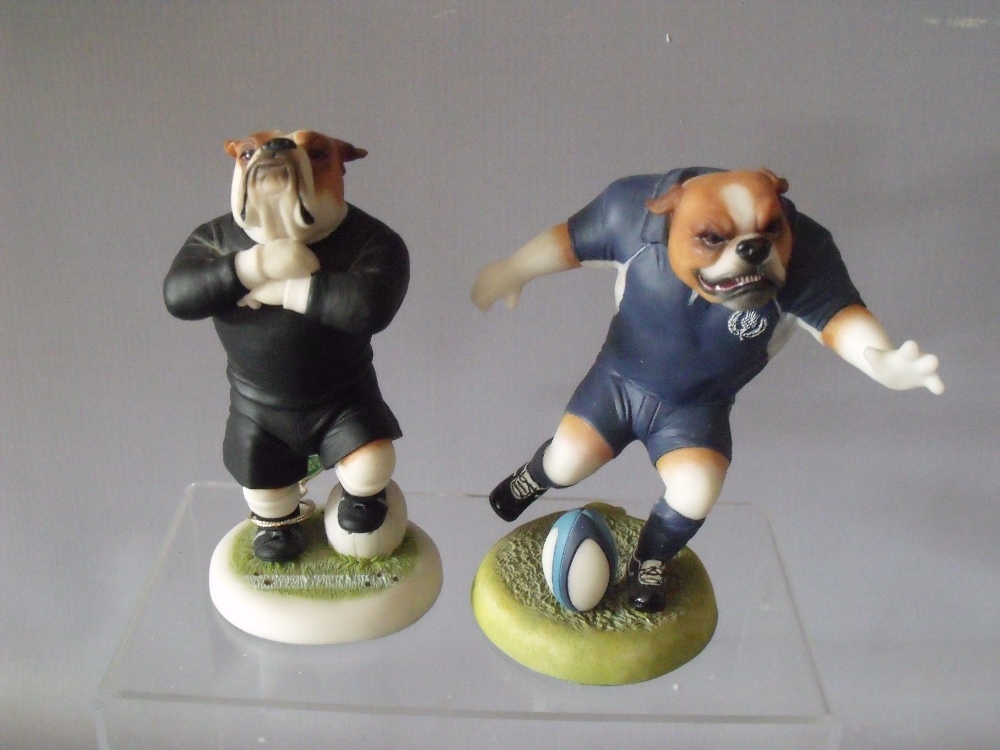 FOUR BOXED ROBERT HARROP SPECIAL LIMITED EDITION DOG FIGURES, comprising three Bulldog rugby themed - Image 5 of 9