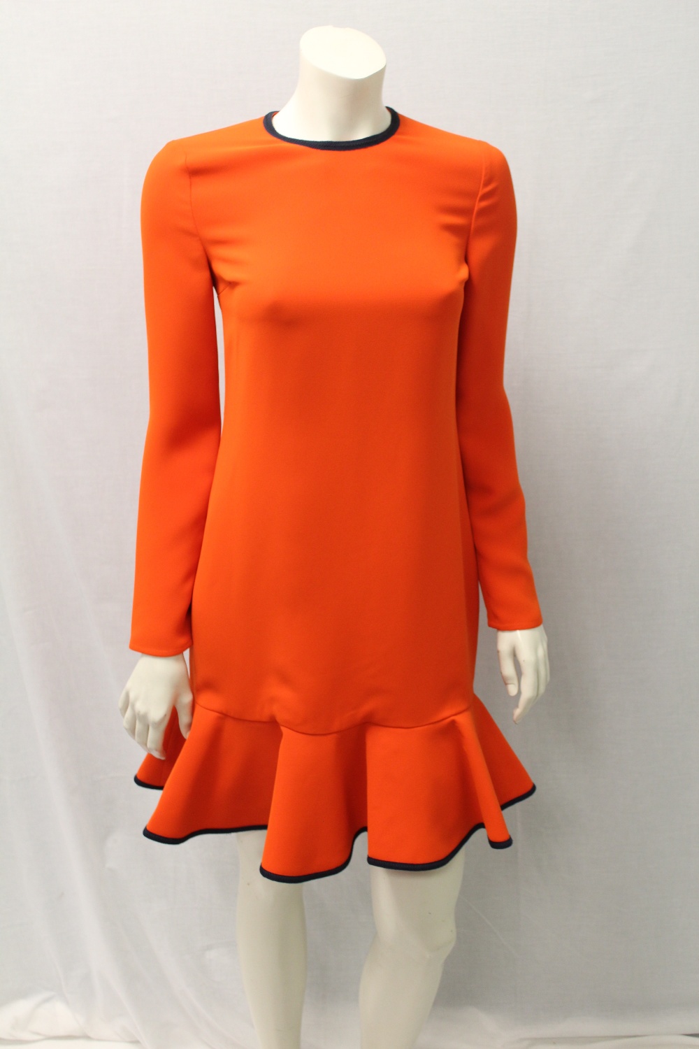 VICTORIA BECKHAM, a ladies short red dress, size 6