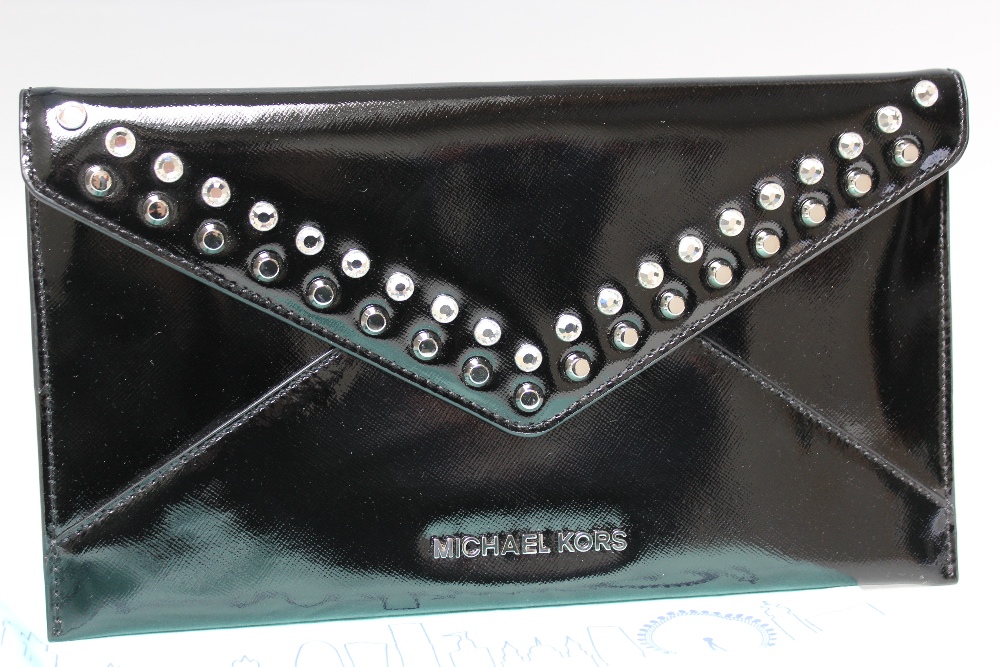 A MICHAEL KORS PATENT LEATHER CLUTCH BAG, envelope style with press stud fastening, gemset and - Image 2 of 4