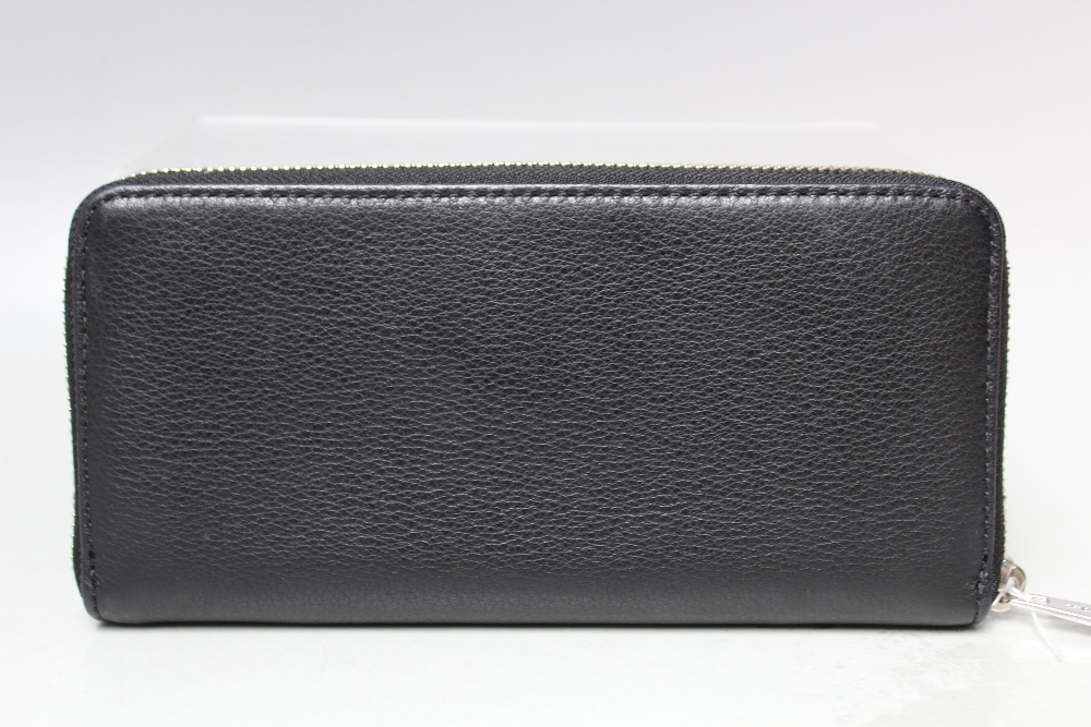 A MICHAEL KORS BLACK LEATHER LADIES WALLET, subtle textured effect finish, note compartments, zip - Image 4 of 4
