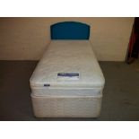 A SILENTNIGHT SINGLE DIVAN BED WITH TWO DRAWERS, HEADBOARD AND MATTRESS