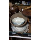 A TRAY OF CERAMICS AND TREEN ITEMS TO INCLUDE CERAMIC BOTTLE, SUSIE COOPER TUREEN AND PLATE AND