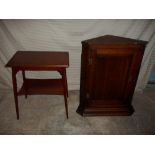 A MAHOGANY WALL MOUNTED CORNER DISPLAY UNIT AND A TABLE (2)