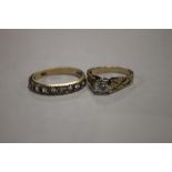 TWO 9 CT GOLD LADIES RINGS, 4.1 g