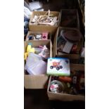 A QUANTITY OF ASSORTED MAINLY NEW ITEMS TO INCLUDE COAT HANGERS, EAR MUFFS, PICTURE FRAMES ETC.