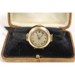 A VINTAGE LADIES HALLMARKED 9 CARAT GOLD ROLEX WRISTWATCH