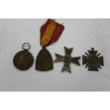 FOUR ASSORTED WAR MEDALS