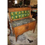 AN OAK MARBLE TOPPED ARTS AND CRAFTS WASHSTAND W-107 CM