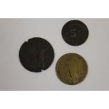 THREE ANTIQUE TOKENS TO INCLUDE A 1794 THE UNION OF APPLEDORE KENT EXAMPLE, 3D C.W.BRUERTON BANBURY,