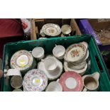 A SMALL WOODEN BOX OF SPODE CHINESE ROSE CUPS AND SAUCERS TOGETHER WITH A TRAY OF MOSTLY SPODE