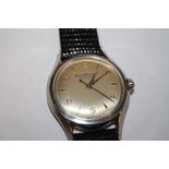 A VINTAGE GENTS GIRARD PERREGAUX GYROMATIC WRISTWATCH